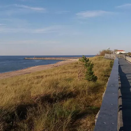 Beautiful In Darlowo With Kitchen Semesterbostad *